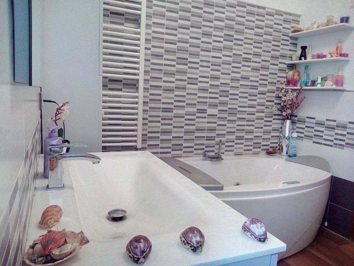 La Pervinca Bed & Breakfast อาลเกโร ภายนอก รูปภาพ